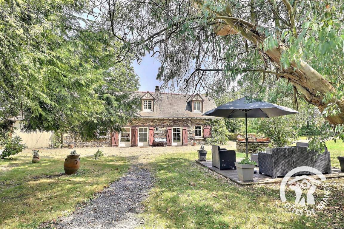 145 m&sup2; G&icirc;te 3 Schlafzimmer 6 G&auml;ste