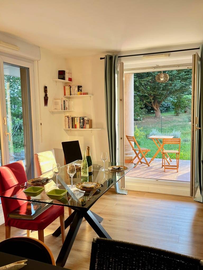 70 M² Appartement ∙ 2 Chambres ∙ 4 Personnes - Cabriès