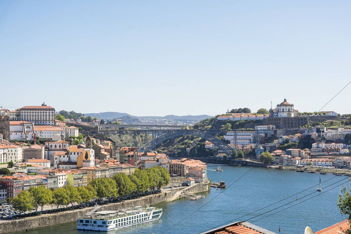 65 M² Apartment ∙ 1 Bedroom ∙ 3 Guests - Porto