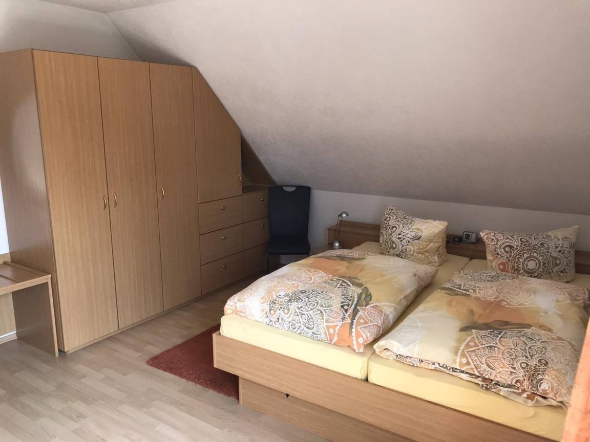60 m² Ferienwohnung ∙ 1 Schlafzimmer ∙ 4 Gäste – Bild 9