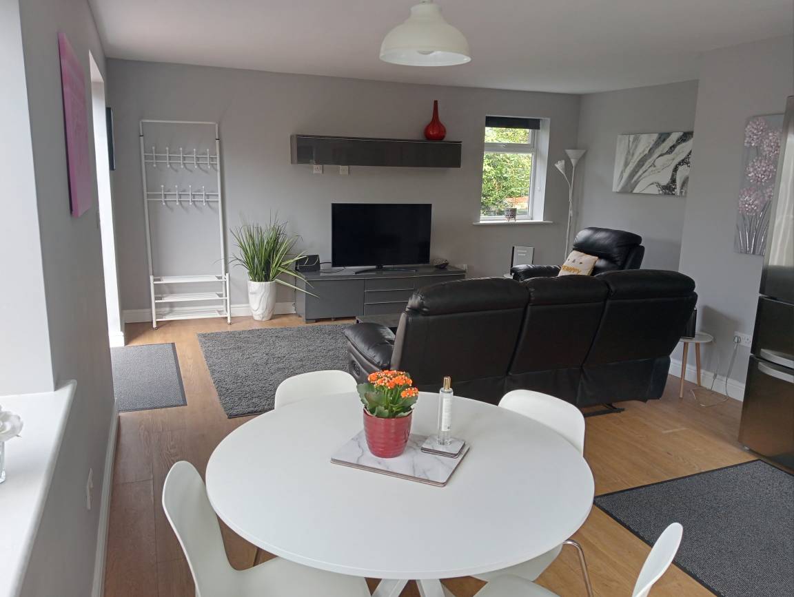 75 M² Apartment ∙ 2 Bedrooms ∙ 4 Guests - York
