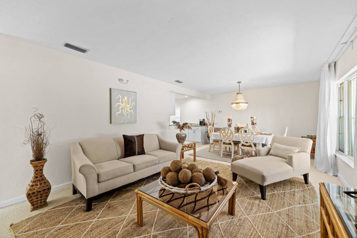 Maison De Vacances ∙ 3 Chambres ∙ 8 Personnes - Cocoa Beach, FL