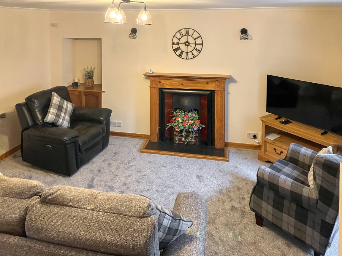 Cottage ∙ 2 Bedrooms ∙ 4 Guests - Moray