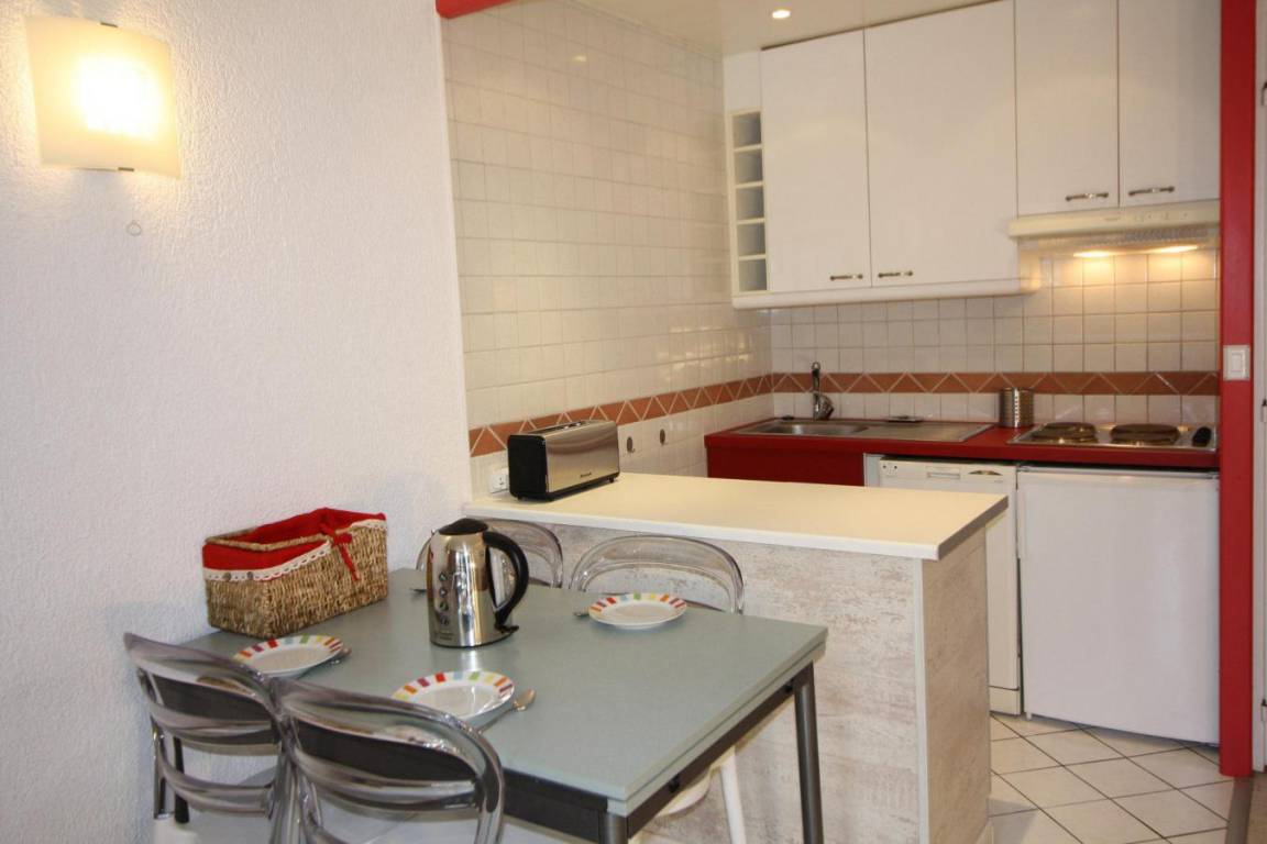 26 m² Studio ∙ 1 Schlafzimmer ∙ 4 Gäste – Bild 3