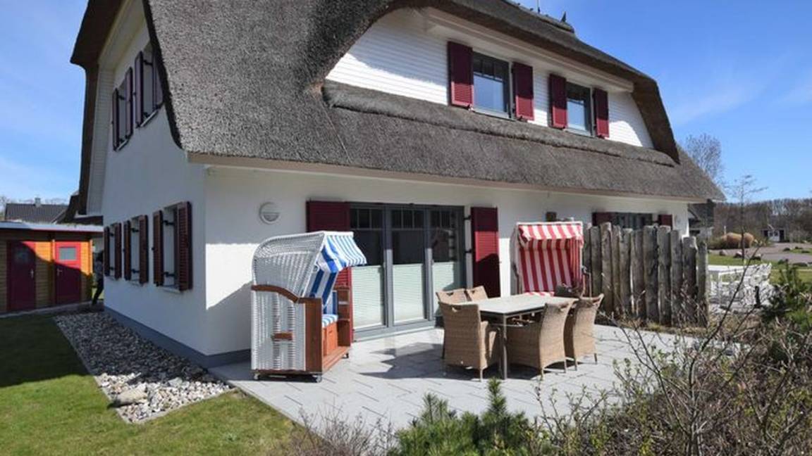 102 M² Ferienwohnung ∙ 3 Schlafzimmer ∙ 6 Gäste - Boltenhagen