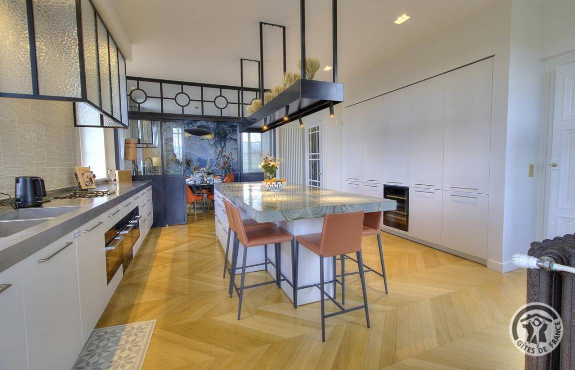 760 m² Landhaus ∙ 10 Schlafzimmer ∙ 26 Gäste – Bild 12