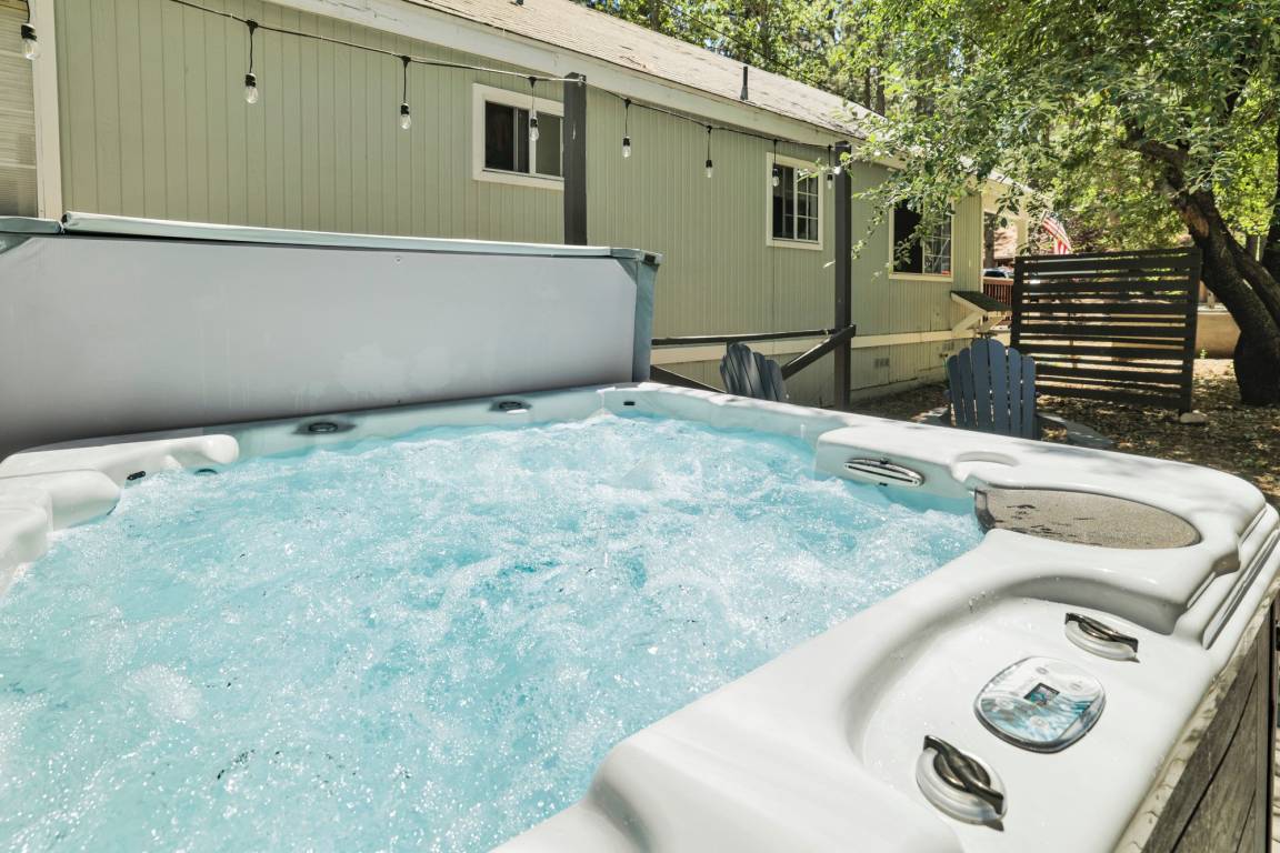 120 M² Cabin ∙ 3 Bedrooms ∙ 6 Guests - Big Bear Lake, CA