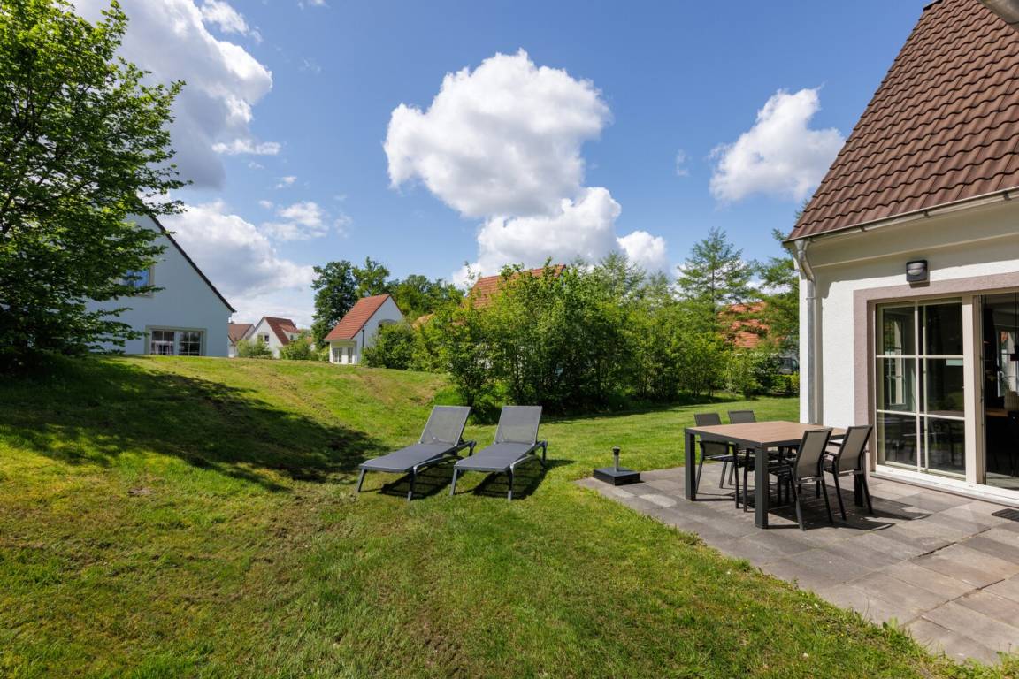 80 M² Bungalow ∙ 2 Schlafzimmer ∙ 4 Gäste - Ochtrup