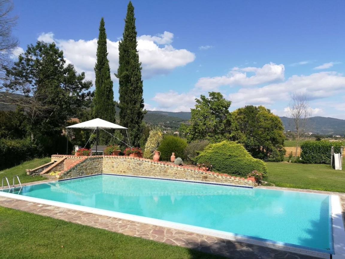 110 M² Apartment ∙ 3 Bedrooms ∙ 6 Guests - Cortona