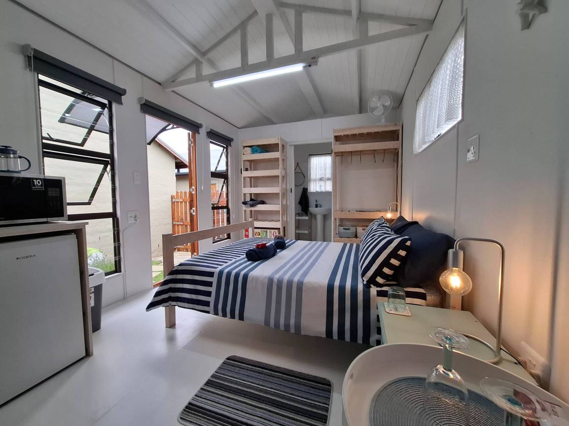 30 M² Ferienhaus ∙ 1 Schlafzimmer ∙ 2 Gäste - Plettenberg Bay