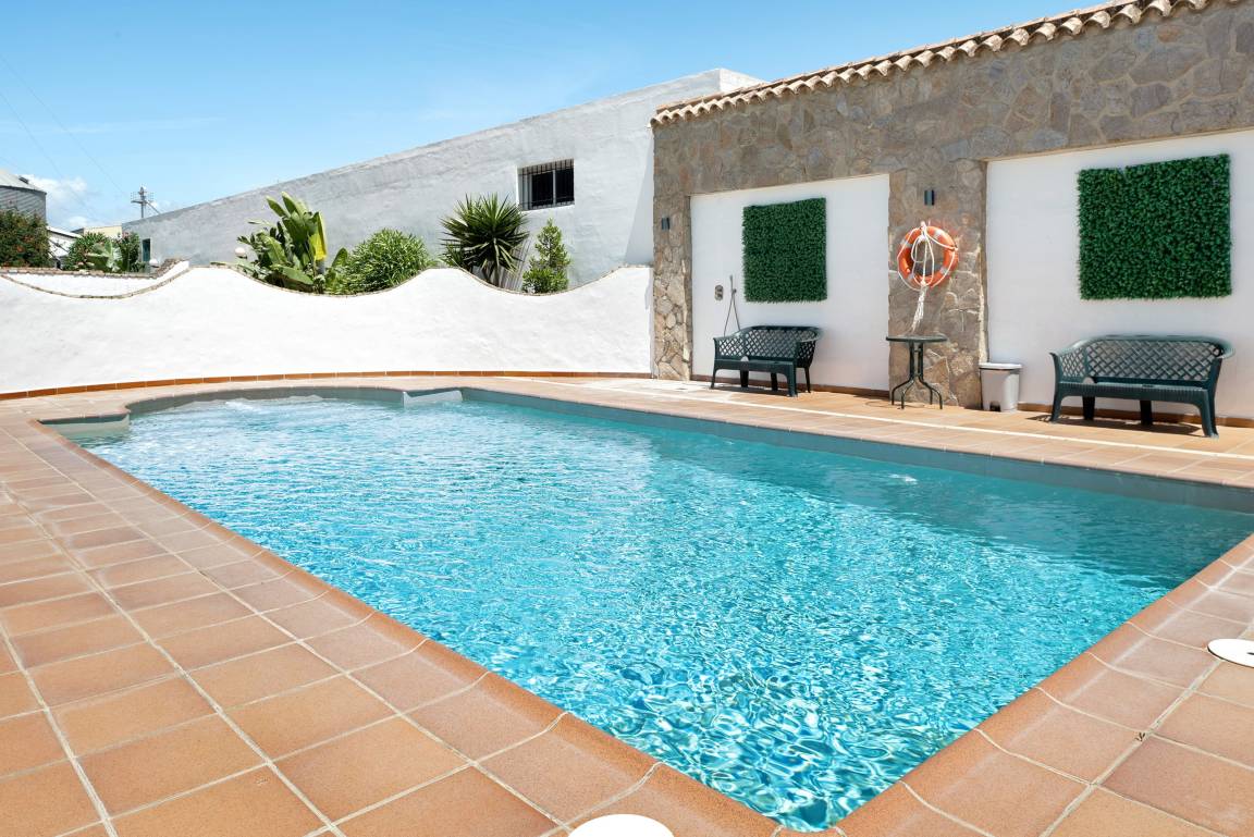 80 M² Casa ∙ 3 Habitaciones ∙ 6 Huéspedes - Conil de la Frontera
