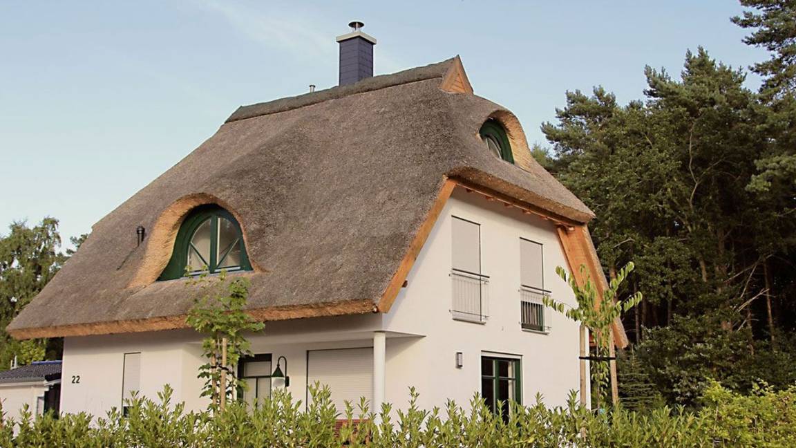 100 M² House ∙ 3 Bedrooms ∙ 5 Guests - Glowe