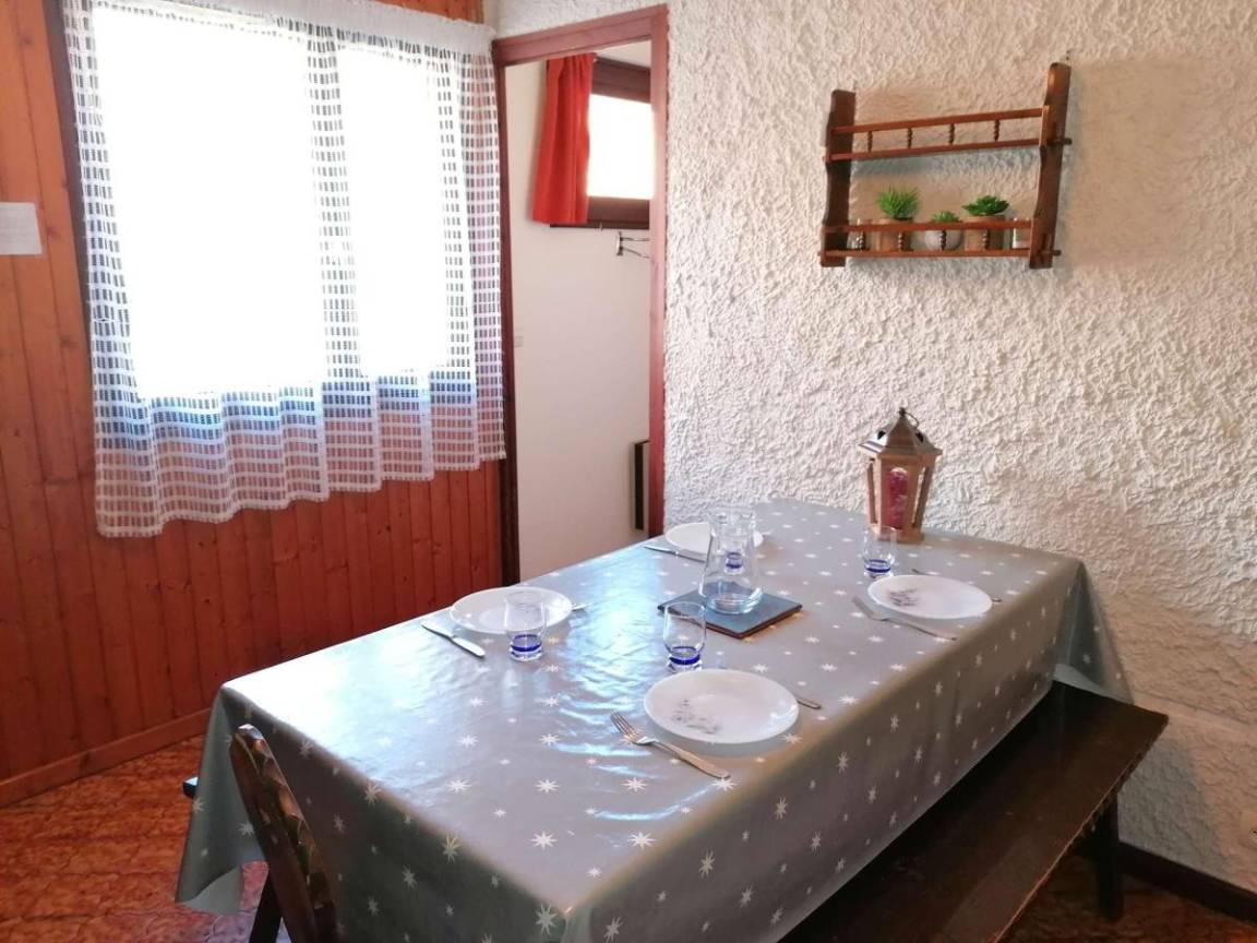 45 m² Ferienwohnung ∙ 1 Schlafzimmer ∙ 5 Gäste – Bild 4