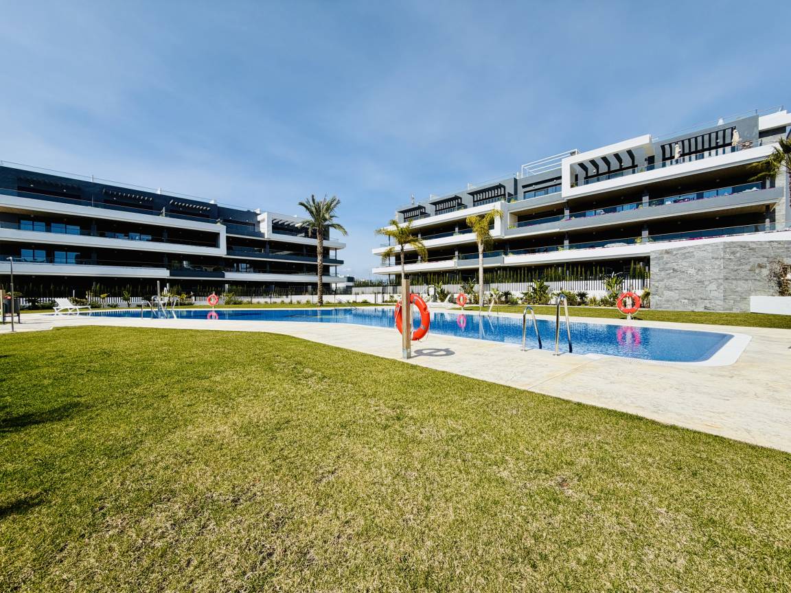 75 M² Apartamento ∙ 2 Habitaciones ∙ 4 Huéspedes - Guardamar del Segura