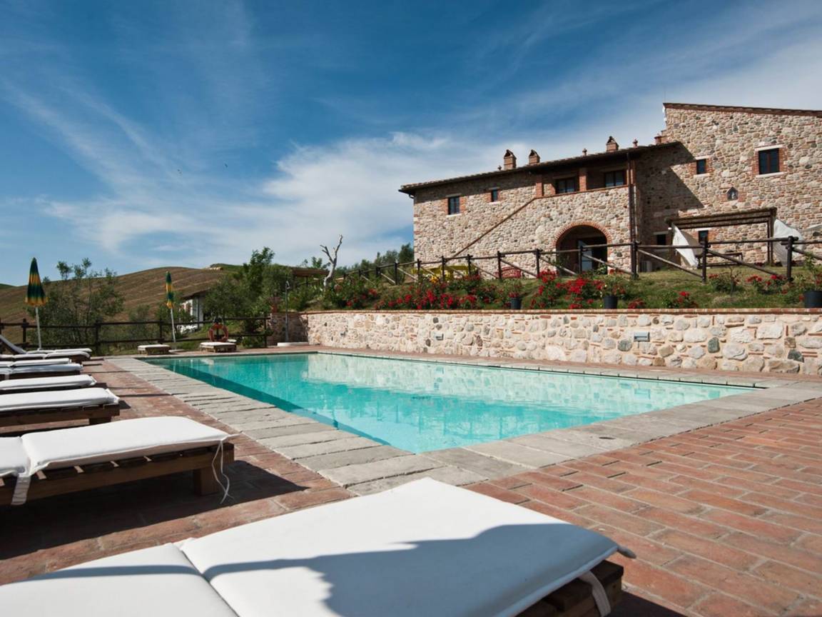 85 M² Apartment ∙ 2 Bedrooms ∙ 4 Guests - Volterra