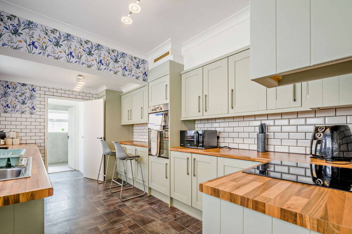 Apartment ∙ 6 Bedrooms ∙ 11 Guests - Great Yarmouth