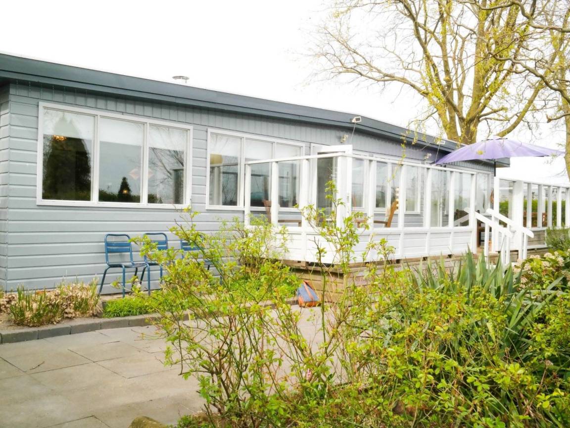 97 M² Ferienhaus ∙ 2 Schlafzimmer ∙ 3 Gäste - Schiermonnikoog