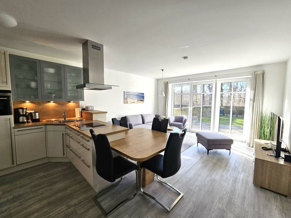 70 m² Ferienwohnung ∙ 2 Schlafzimmer ∙ 4 Gäste – Bild 2