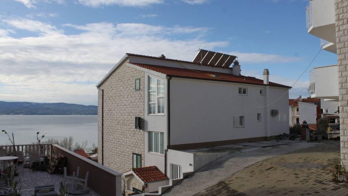 25 M² Hotel ∙ 1 Slaapkamer ∙ 3 Gasten - Omiš