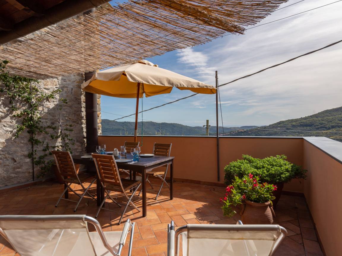 180 M² Casa ∙ 4 Habitaciones ∙ 8 Huéspedes - Imperia
