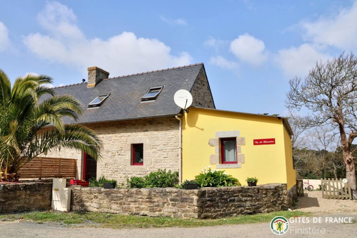 65 m&sup2; G&icirc;te 2 Schlafzimmer 4 G&auml;ste