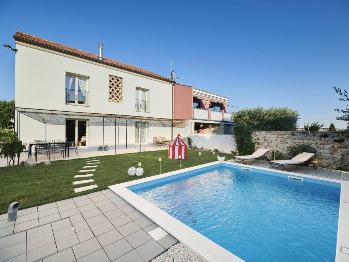 120 M² Casa ∙ 3 Habitaciones ∙ 6 Huéspedes - Umag