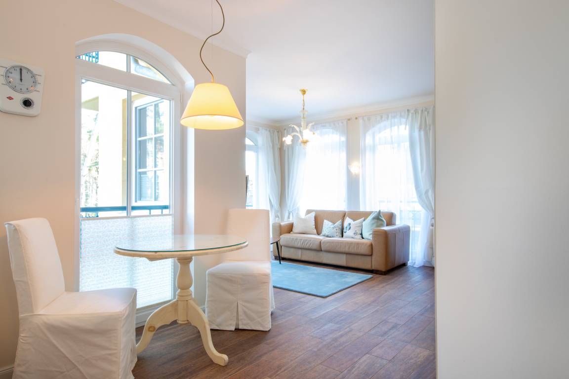 55 m² Ferienwohnung ∙ 1 Schlafzimmer ∙ 2 Gäste – Bild 8