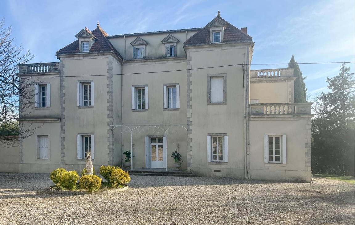 370 M² Huis ∙ 7 Slaapkamers ∙ 14 Gasten - Saint-Ambroix