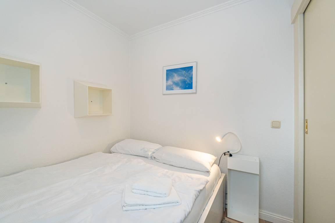 48 m² Ferienwohnung ∙ 1 Schlafzimmer ∙ 3 Gäste – Bild 4