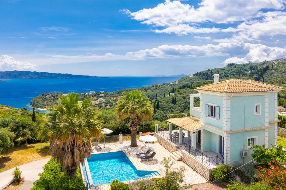 190 M² Villa ∙ 3 Chambres ∙ 6 Personnes - Ksamil