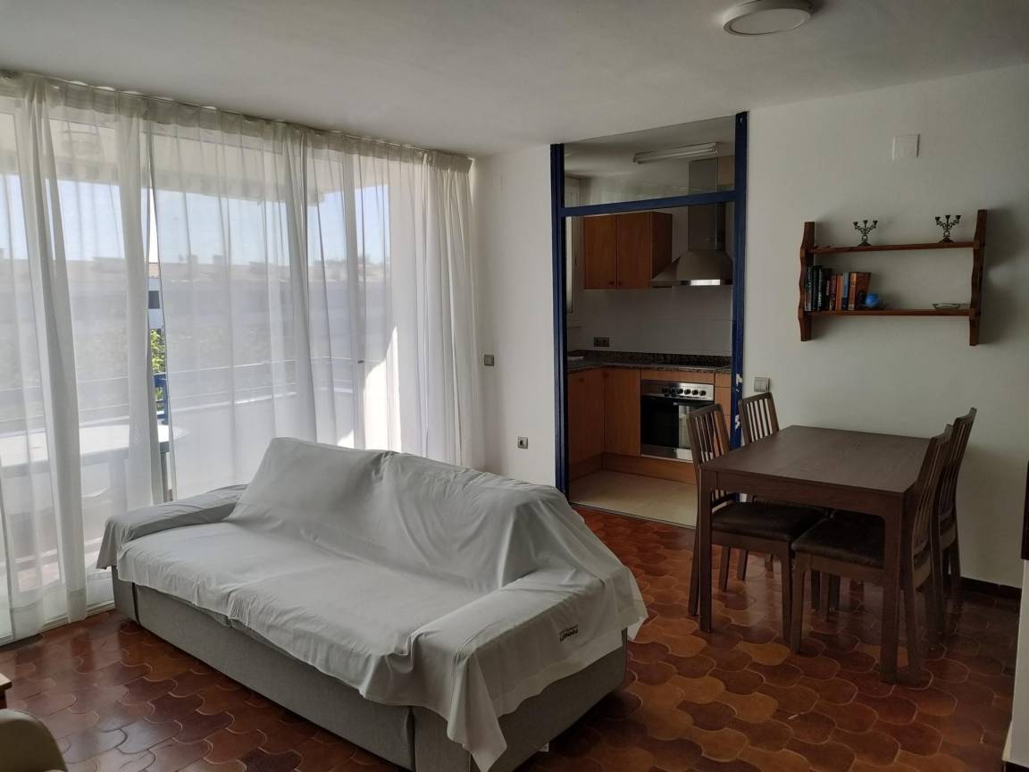 70 M² Ferienwohnung ∙ 3 Schlafzimmer ∙ 5 Gäste - Torredembarra