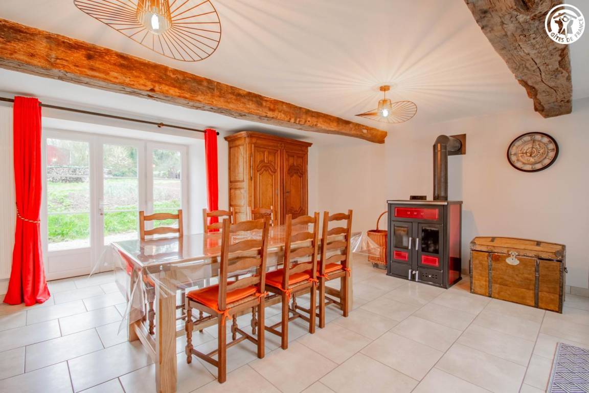 99 m&sup2; G&icirc;te 2 Schlafzimmer 6 G&auml;ste