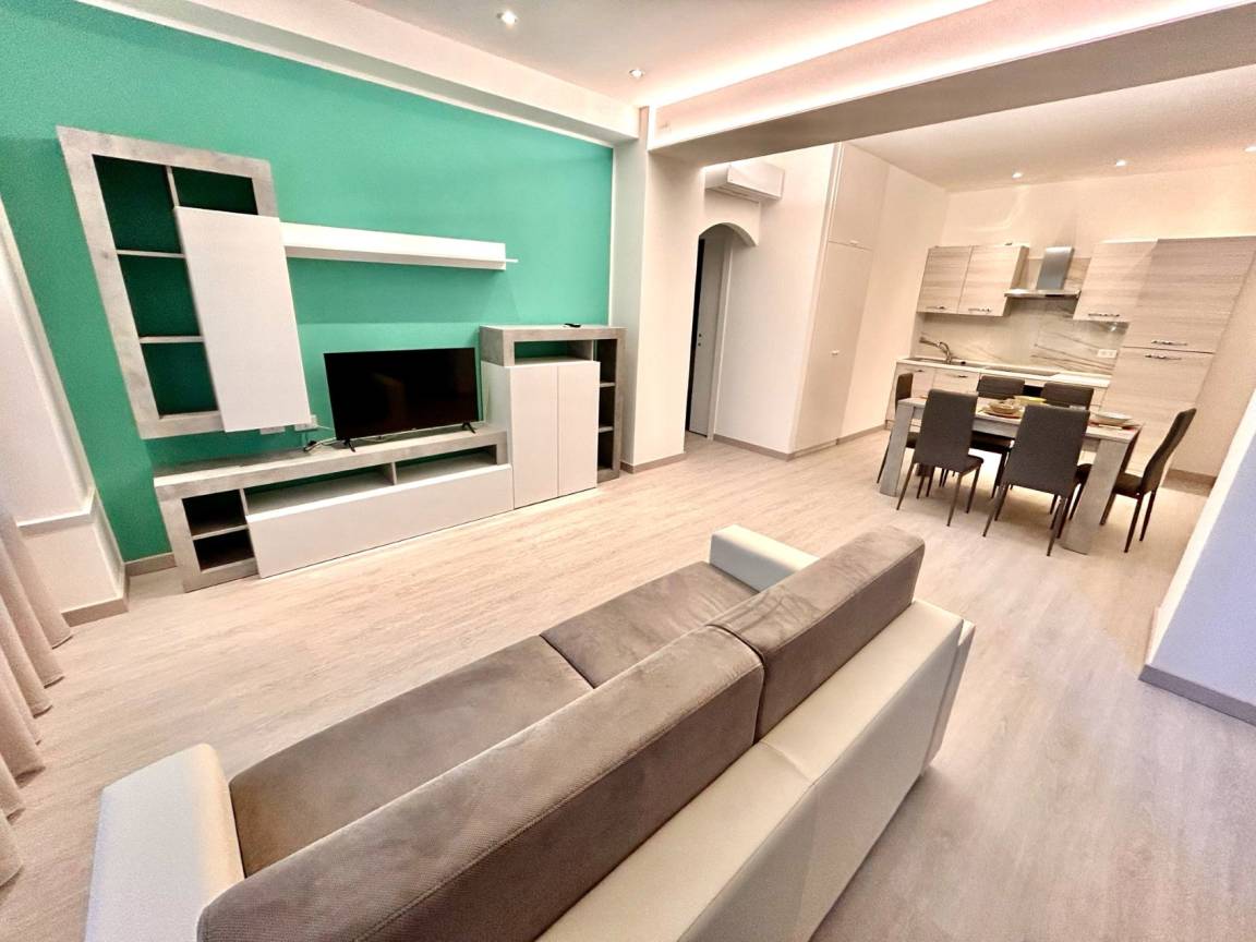 Apartment ∙ 2 Bedrooms ∙ 6 Guests - Ancona