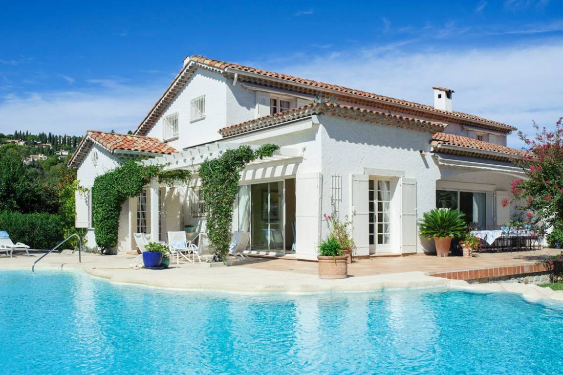 Villa ∙ 6 Slaapkamers ∙ 12 Gasten - Mandelieu-la-Napoule