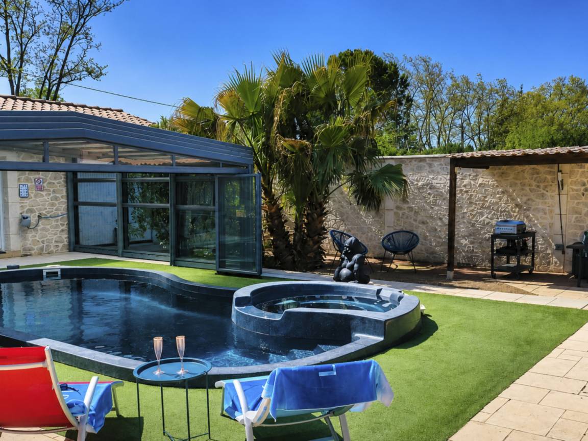 115 M² House ∙ 3 Bedrooms ∙ 6 Guests - Cavaillon