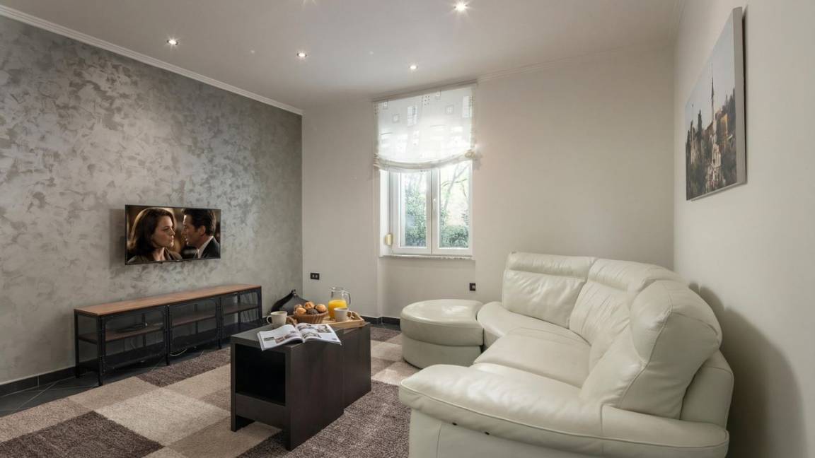 55 M² Ferienwohnung ∙ 1 Schlafzimmer ∙ 2 Gäste - Rijeka