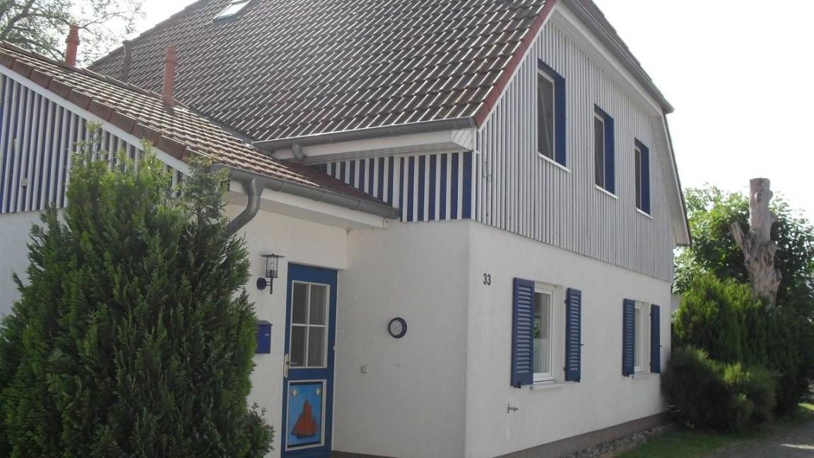 75 M² Ferienhaus ∙ 2 Schlafzimmer ∙ 4 Gäste - Zingst