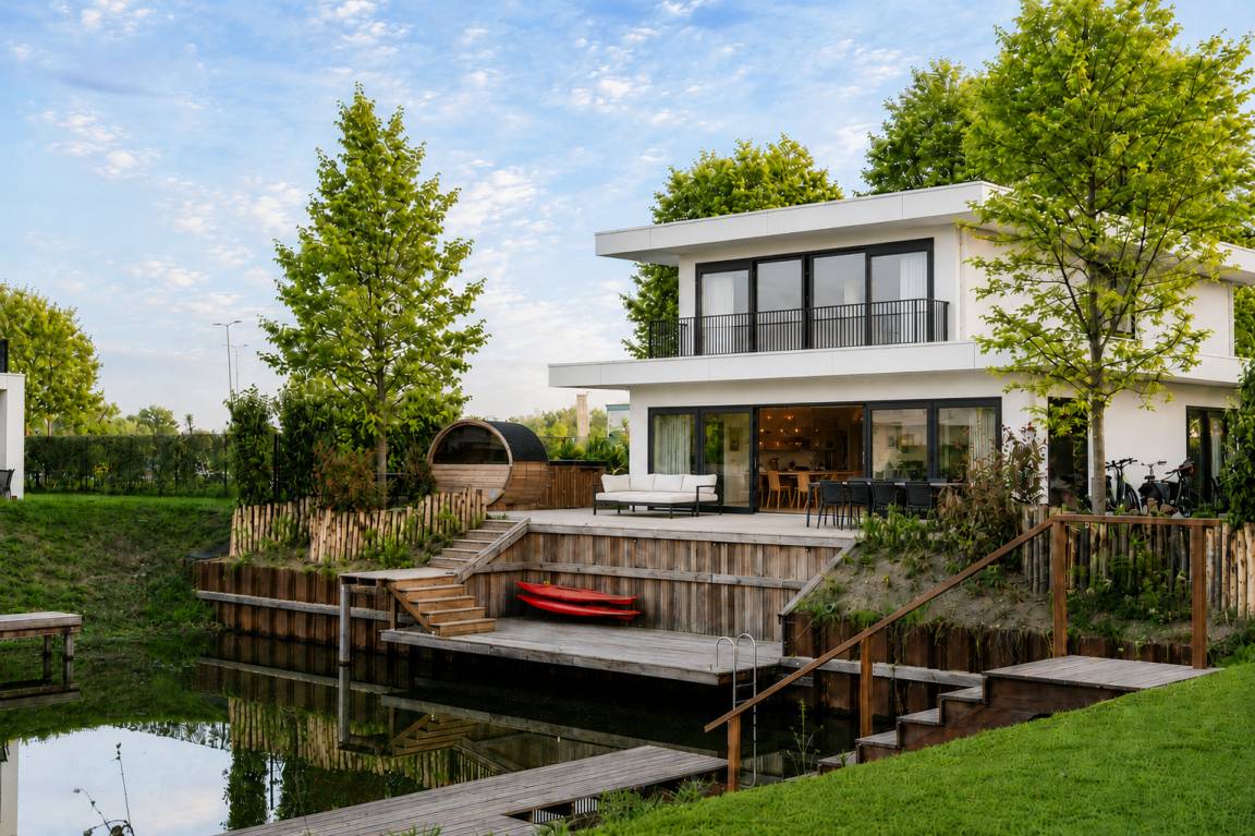 221 M² House ∙ 4 Bedrooms ∙ 10 Guests - Harderwijk