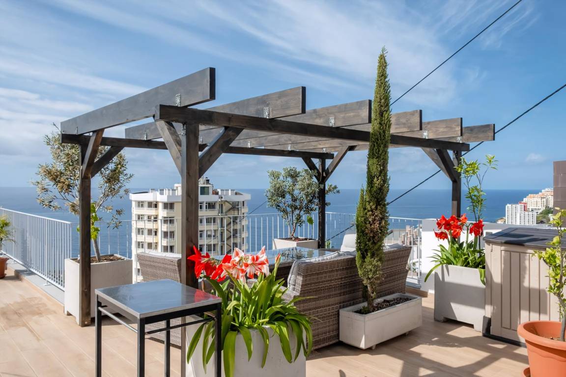 80 M² Huis ∙ 2 Slaapkamers ∙ 4 Gasten - Funchal