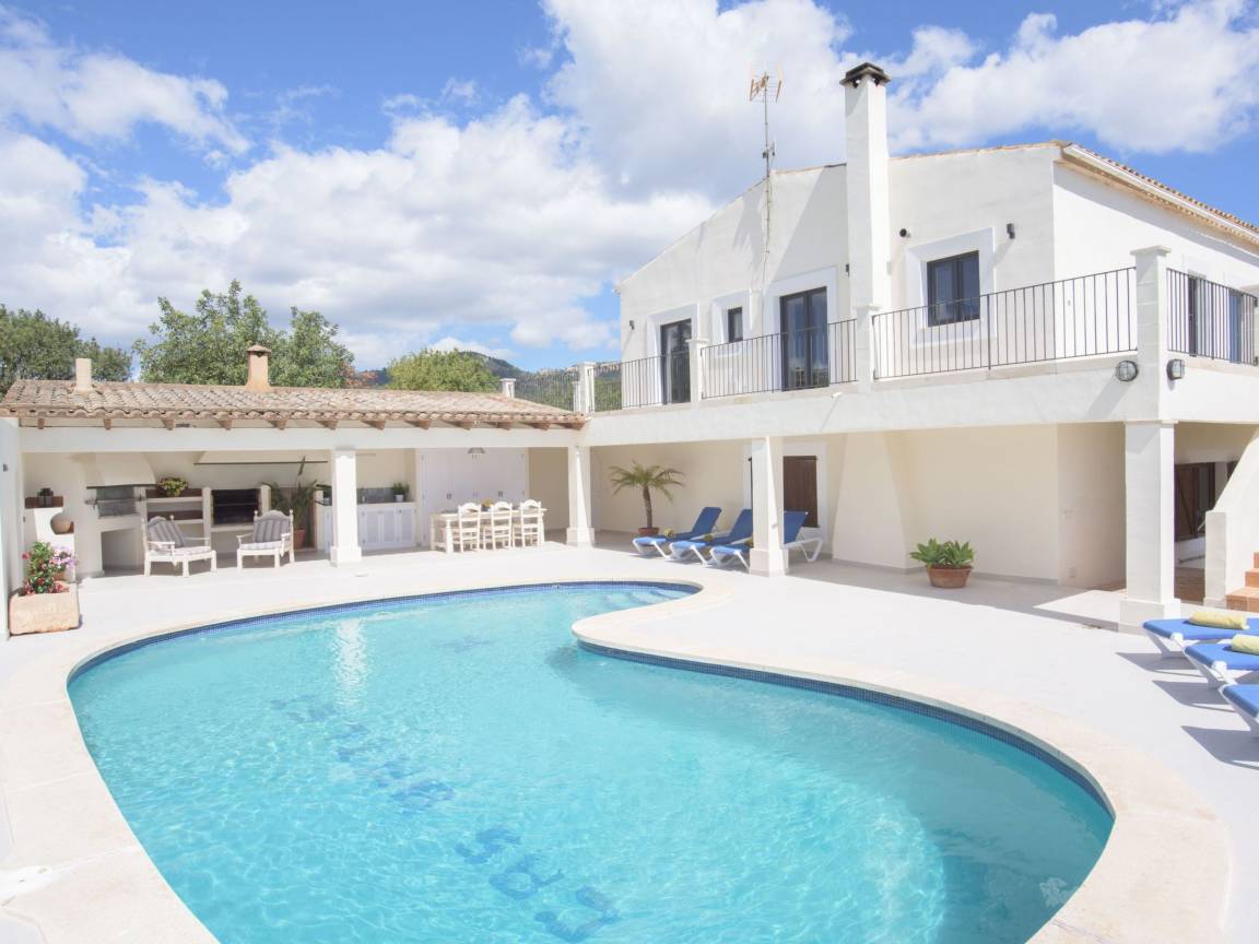 100 M² Apartamento ∙ 1 Habitación ∙ 6 Huéspedes - Cala Llombards