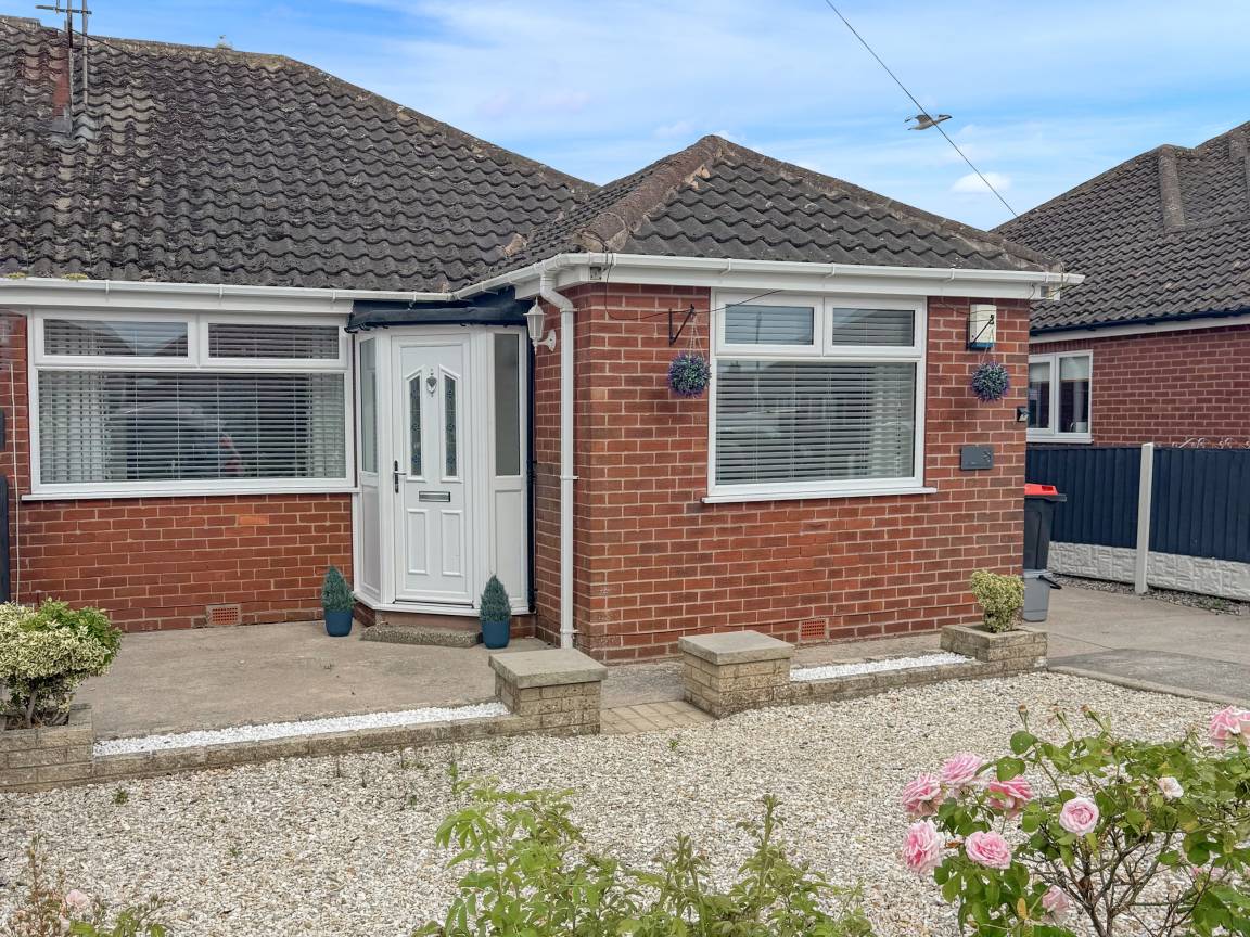 Cottage ∙ 3 Bedrooms ∙ 6 Guests - Blackpool