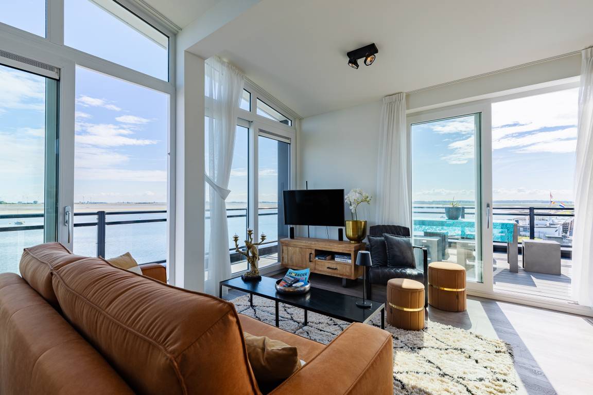 70 M² Ferienhaus ∙ 1 Schlafzimmer ∙ 2 Gäste - Bruinisse