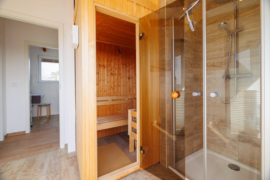 83 m² Ferienwohnung ∙ 2 Schlafzimmer ∙ 4 Gäste – Bild 12