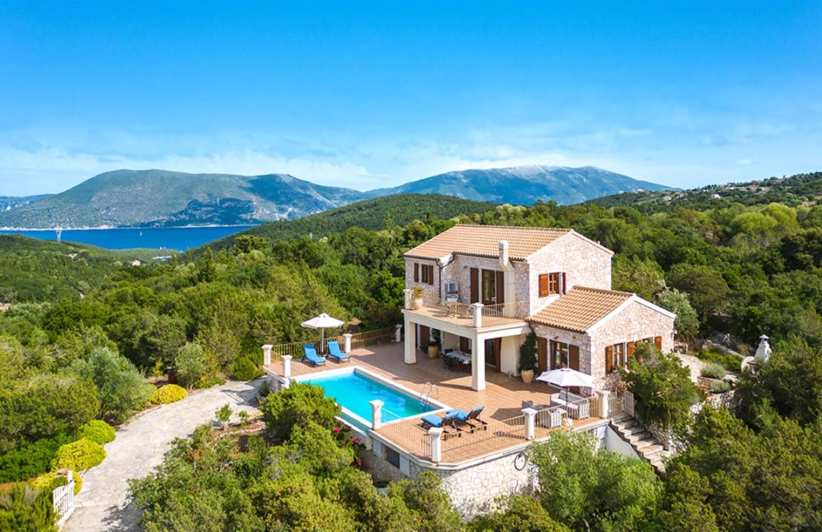 Villa ∙ 3 Bedrooms ∙ 6 Guests - Fiskardo