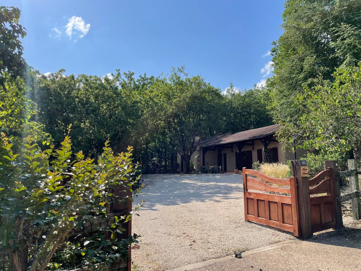 140 M² Maison De Vacances ∙ 3 Chambres ∙ 6 Personnes - Limeuil