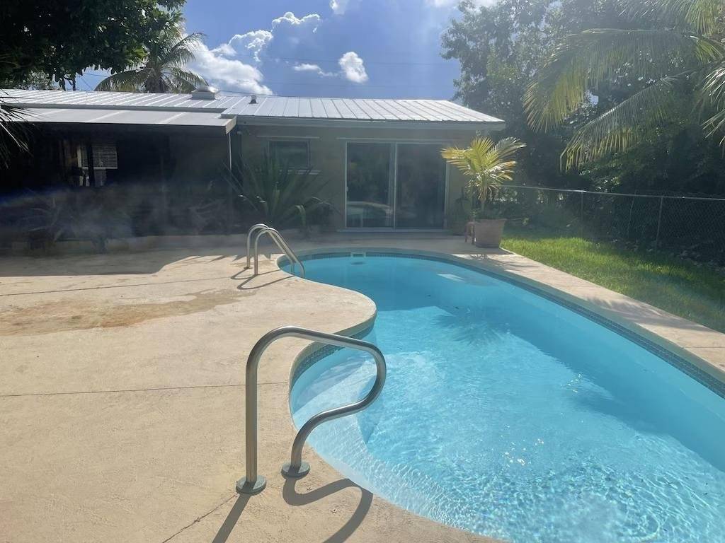 House ∙ 3 Bedrooms ∙ 6 Guests - Big Pine Key, FL