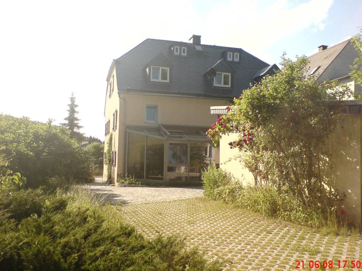 65 M² Ferienwohnung ∙ 1 Schlafzimmer ∙ 4 Gäste - Selb