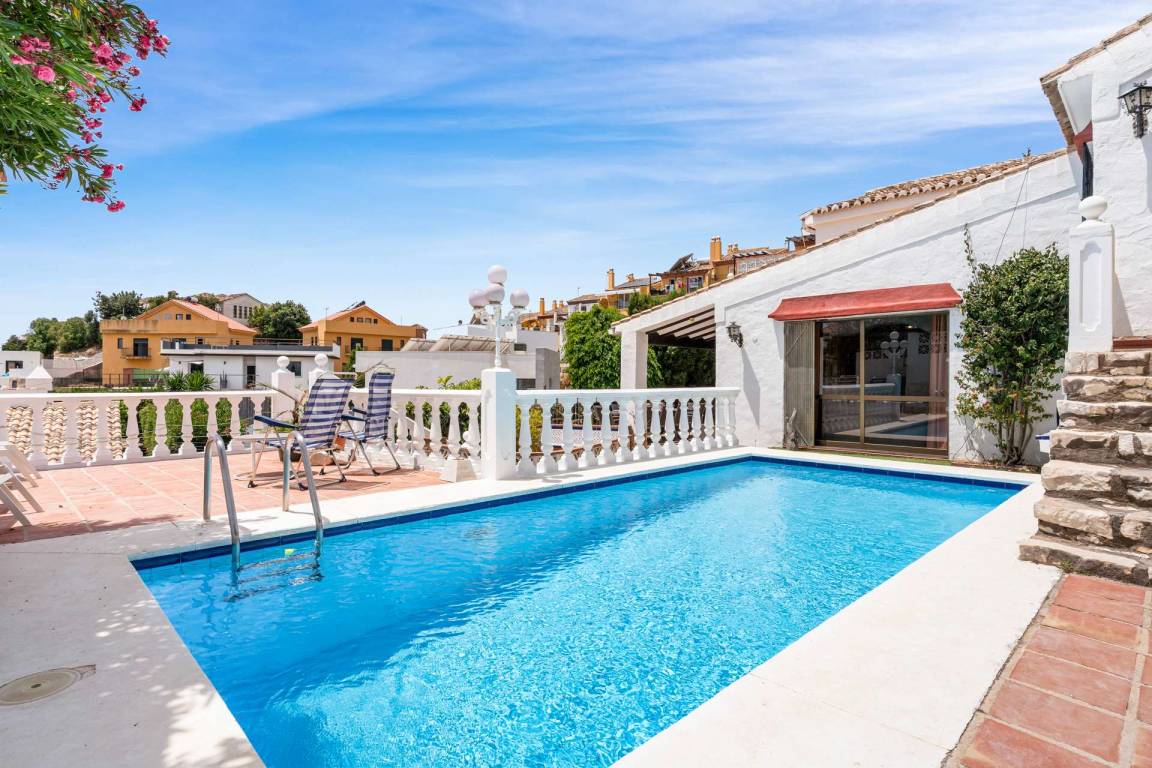 180 M² Casa ∙ 3 Habitaciones ∙ 6 Huéspedes - Mijas