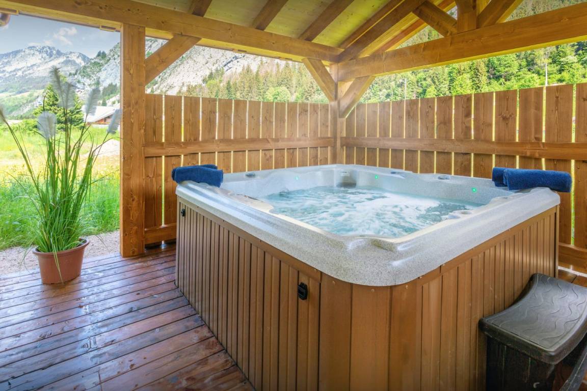 155 M² Chalet ∙ 4 Habitaciones ∙ 8 Huéspedes - Morzine