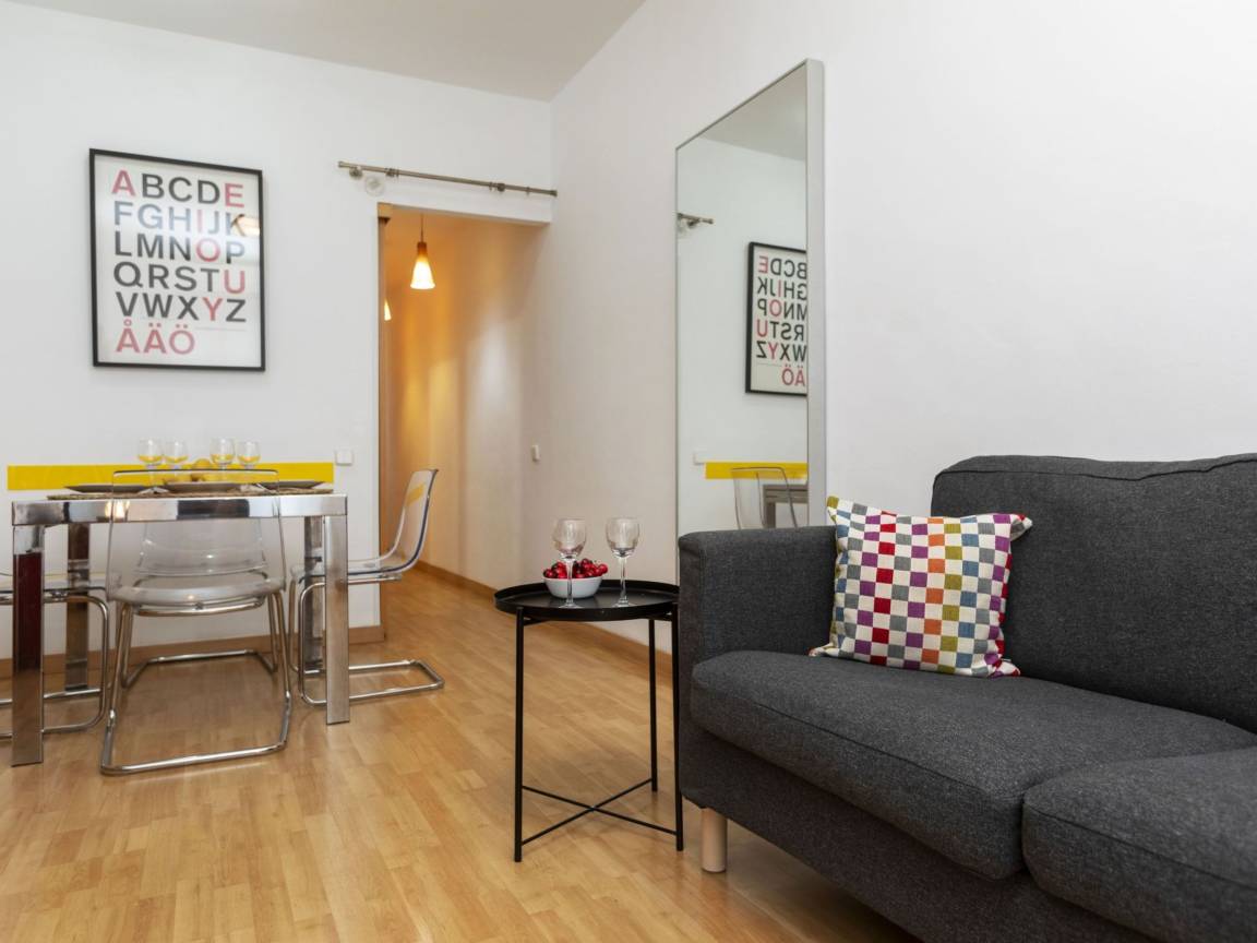 50 M² Apartamento ∙ 1 Quarto ∙ 4 Hóspedes - Barcelona